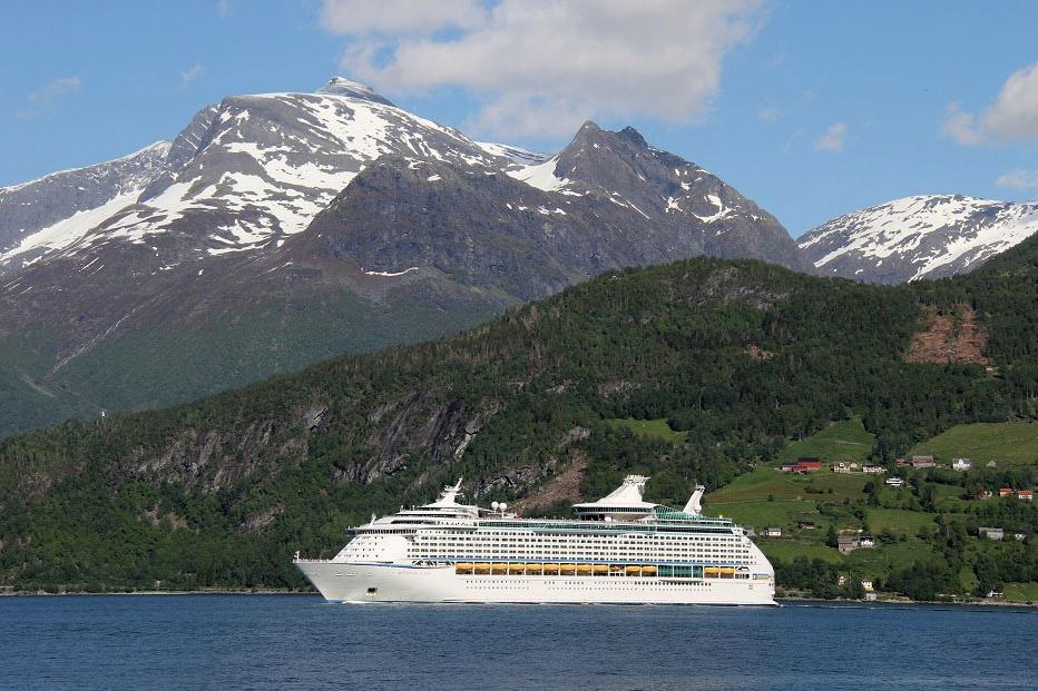 CRUCEROS ADVENTURE OF THE SEAS FIORDOS NORUEGOS CRUCEROS NORUEGA NORWAY FJORDS ROYAL CARIBBEAN CRUCEROS NORTE DE EUROPA ADVENTURE OF THE SEAS